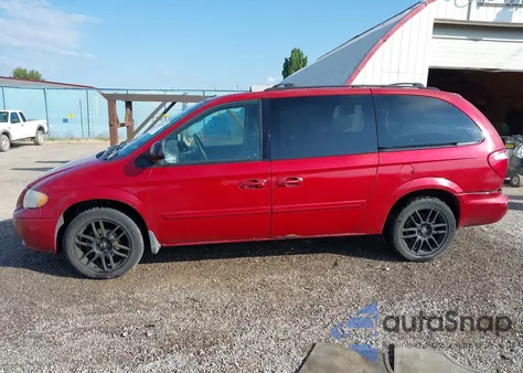 2006 Chrysler Town & Country Lx из США, поврежденный, VIN 1A4GP44R26B751697